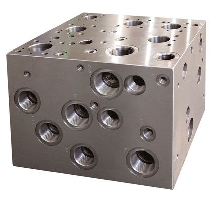 خرید ODM 4 5 محور فولاد فلز قطعات آسیاب CNC سفارشی CNC ماشین آلات قطعات معدنی online manufacture